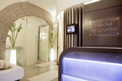 Navona Palace Luxury Inn | Rome | Galleria 9