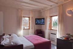 Navona Palace Luxury Inn | Rome | Galleria 24