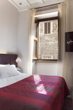 Navona Palace Luxury Inn | Rome | Galleria 25