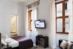 Navona Palace Luxury Inn | Rome | Galleria 40