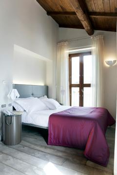 Navona Palace Luxury Inn | Rome | Galleria 39