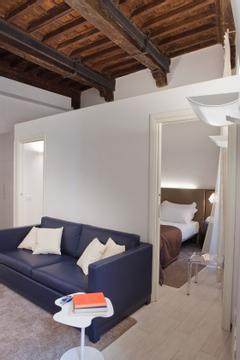 Navona Palace Luxury Inn | Rome | Galleria 26