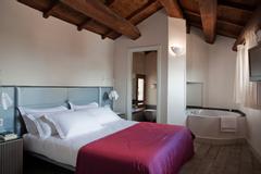 Navona Palace Luxury Inn | Rome | Galleria 1