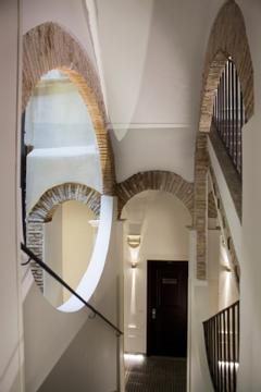 Navona Palace Luxury Inn | Rome | Galleria 56